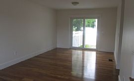 The Homes Feature Hardwood Floors, Granite Counters Throughou in Pepperell, MA (Photo 11 of 12)