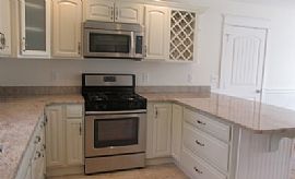 The Homes Feature Hardwood Floors, Granite Counters Throughou in Pepperell, MA (Photo 2 of 12)