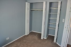 Specious 2beds Fully Renovated Clean Cute Home in Chicago, IL (Photo 6 of 8)