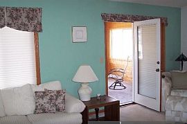 Great Cond'T and Spacious 4 Beds/2bas/2gar in Farmington, MN (Photo 5 of 8)