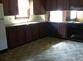 Single Family Home For Rent in Jacksonville, Al in Jacksonville, AL (Photo 4 of 5)