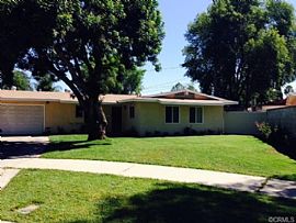 Spacious 3 Bedroom 2 Bathroom Home in Riverside, CA