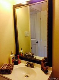 Spacious 3 Bedroom 2 Bathroom Home in Riverside, CA (Photo 6 of 6)