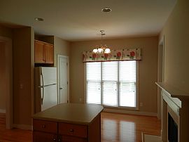  Immaculate Charming 3bedroom,2bath on Peak Circle! in Birmingham, AL (Photo 4 of 11)
