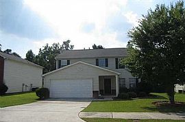 Specious Large 4 Bedroom 3 Bath Single Family Home in Atlanta, GA (Photo 8 of 8)