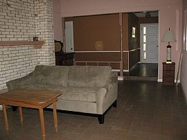 Oversized 4 Bedroom Home Close to Various Amenities  in Austin, TX (Photo 5 of 12)