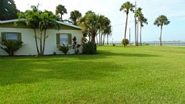 Exclusive Homes  For Rent in Jensen Beach in Jensen Beach, FL (Photo 2 of 3)