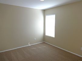 Extra Cute and Cozy 4-Bed 2-Bath Home in Fort Worth, TX (Photo 12 of 12)