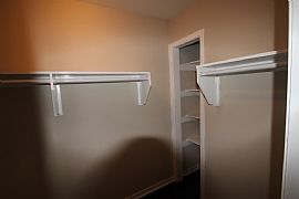 A  Lovely 3bedooms 2bath in a Peaceful Environment in New Orleans, LA (Photo 8 of 8)