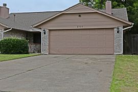  This Charming Duplex 3bedrooms and 2bathroomsis Great in Oklahoma City, OK