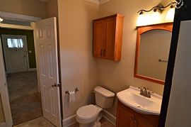 Cute 3 Beds 1 Bath 1,030 Sqft Home Located in Rosewood Close To in Columbia, SC (Photo 6 of 11)