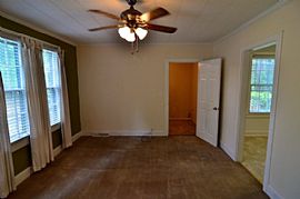 This Great 3 Bed, 2 Bath Home in South East Memphis in Memphis, TN (Photo 6 of 7)