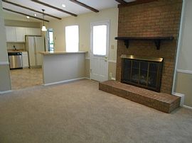 Three Bedroom and Two Full Bath Brick Ranch Style Home in Charlotte, NC (Photo 11 of 12)