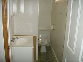 A Spectacular 2-Story, 4 Br, 2 Ba Home, Hardwood Floors in Minneapolis, MN (Photo 10 of 10)