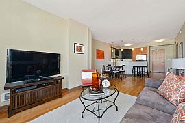 A Modern One Bath One Bath Apartment in Nob Hill Down San Franc in San Francisco, CA