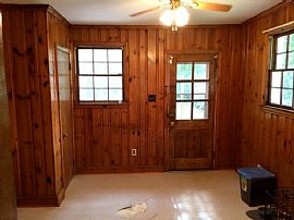 3 Bedroom 2 Bath House in Byrnes Down in Charleston, SC (Photo 5 of 11)