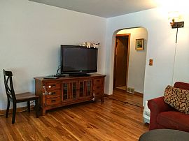 Well Maintained Home Features 3 Bed W/bonus in Nampa, ID (Photo 2 of 3)