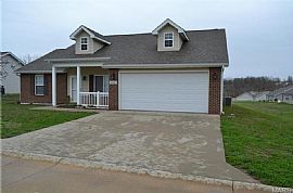 Home Details For 24367 Tanglewood Rd in Saint Robert, MO