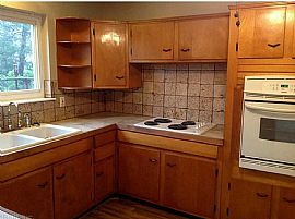 Updated 3 Bathrooms and 2.5 Baths, Large Recreation Room in Virginia Beach, VA