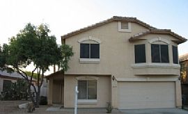 Wonderful 3 Bedroom (plus Nice-Size Bonus Room!), 2.5 Bath, 2 C in Phoenix, AZ (Photo 8 of 8)