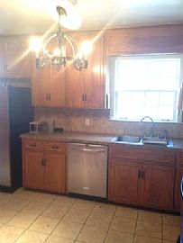 Amazing Home, a Cozy 3 Bedroom, 1 Bathroom in Montgomery, AL (Photo 3 of 9)