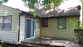 A Charming Home You Don'T Miss Out on This 3 Bedroom, 1 Bath in Des Moines, IA