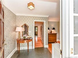 Adorable Ranch Style Home Sitting on The 9th Tee of Myers Park  in Charlotte, NC (Photo 2 of 5)