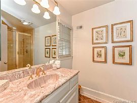 Adorable Ranch Style Home Sitting on The 9th Tee of Myers Park  in Charlotte, NC (Photo 5 of 5)