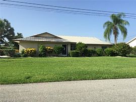 1750 Se 46th St, Cape Coral, Fl 33904 in Cape Coral, FL