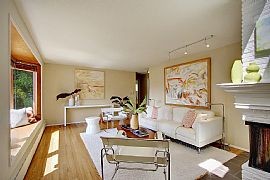 Quiet Cul-De-Sac in Coveted Olympic Manor. in Seattle, WA (Photo 2 of 8)