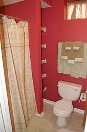 Finished Basement 4bdr and 2 1/2 and Attached Double Garage . in Des Moines, IA (Photo 2 of 3)