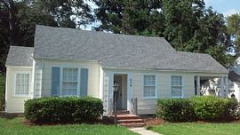  Remarkable 3bedroom and 2 Bath House Painted Throughout in Jackson, MS