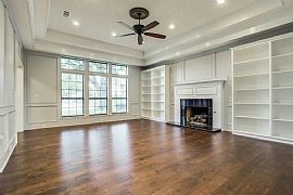 This Is a Fabulous Light, Bright and Spacious 4 Bedroom 3.1 Bat in Plano, TX (Photo 3 of 10)