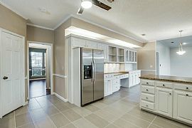 This Is a Fabulous Light, Bright and Spacious 4 Bedroom 3.1 Bat in Plano, TX (Photo 9 of 10)