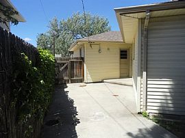 Spacious Beautiful 3bedrooms on Quiet, Private, Mature Street in Colorado Springs, CO (Photo 12 of 12)