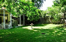Great Single Family 3 Beds 2 Baths in Highly Desirable Neighbor in Sacramento, CA (Photo 9 of 9)