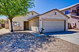  3 Bedrooms, 2 Bathrooms, Single Level with Warm Neutral Wall T in Avondale, AZ