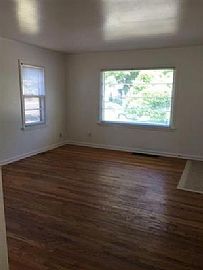 Move-In Ready Shadle Rancher in Spokane, WA (Photo 5 of 10)