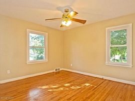 Sophisticated and Desirable 3 Bedrooms Home For Rent in Rochester, MN (Photo 4 of 9)