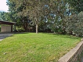 Sophisticated and Desirable 3 Bedrooms Home For Rent in Rochester, MN (Photo 8 of 9)