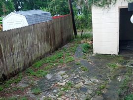 Spacious 3 Bed/2 Bath House Available For Rent in Tampa, FL (Photo 8 of 8)