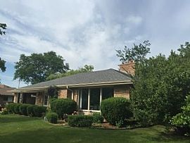 Beautiful Ranch Home Available August 15th in Milwaukee, WI