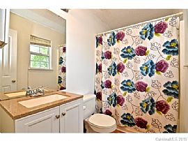 This Beautiful Two Story Home Is Located in The Brownstone Neig in Charlotte, NC (Photo 5 of 6)