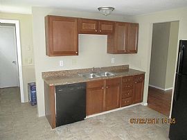  This House Has Been Completely Renovated From Top to Bottom in Columbus, OH (Photo 7 of 11)