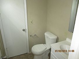  This House Has Been Completely Renovated From Top to Bottom in Columbus, OH (Photo 8 of 11)