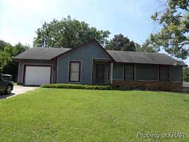 Very Nice Home Close to Mall and Post Features 3 Bedrooms, 2 Ba in Fayetteville, NC