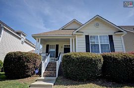 This Gorgeous 3 Bedroom, 2 Bathroom Home Boasts in Columbia, SC
