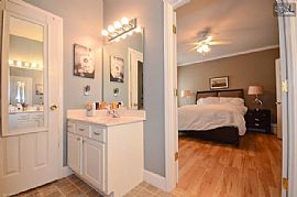 This Gorgeous 3 Bedroom, 2 Bathroom Home Boasts in Columbia, SC (Photo 4 of 5)