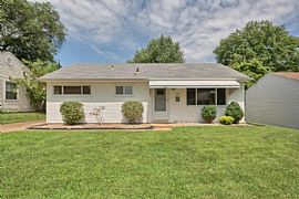 This Affordable Home Is in Quiet Neighborhood in Saint Louis, MO