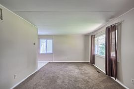 This Affordable Home Is in Quiet Neighborhood in Saint Louis, MO (Photo 2 of 3)